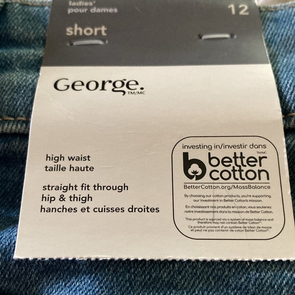 George women’s 12 jean shorts distressed high waist straight fit thru hip thigh - Picture 6 of 9